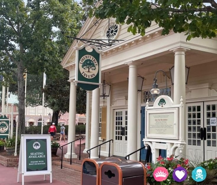 7 Favorite Disney World Restaurants for Tweens & Teens Practical Tips